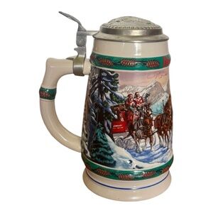 Budweiser Stein CS19l2SE Special Delivery 1993 Holiday Signature Edition Lidded